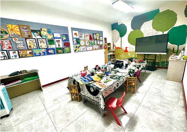 美术教学区.jpg